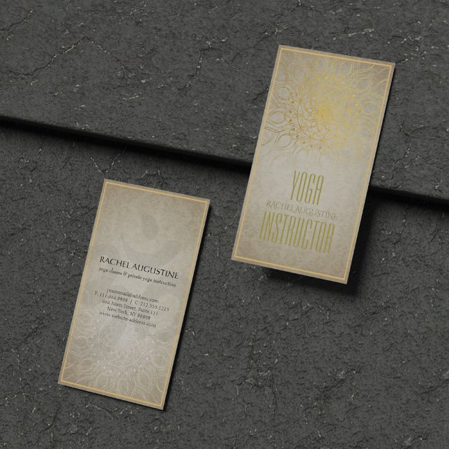 Elegant YOGA Instructor Floral Mandala & OM Symbol Visitenkarte (Von Creator hochgeladen)