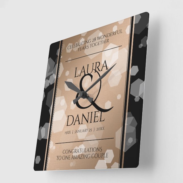 Elegante 28. Hochzeitsfeier Quadratische Wanduhr (Winkel)