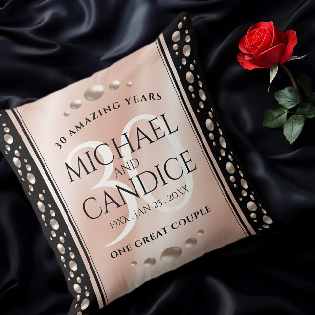 Elegante 30. Geburtstagsfeier der Perlen Kissen (EO 30th Wedding Anniversary Throw Pillow on Black Silk Cover Photo)
