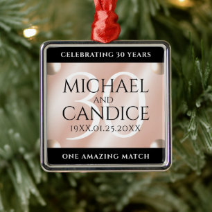 Elegante 30. Perlen-Hochzeitsjubiläumsfeier Ornament Aus Metall