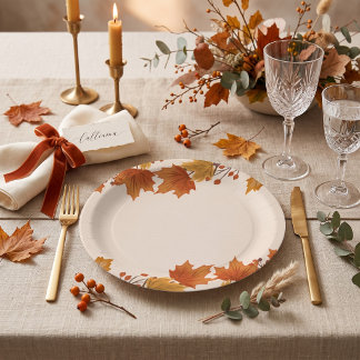 Elegante Ahornblätter-Hochzeit im Herbst Pappteller