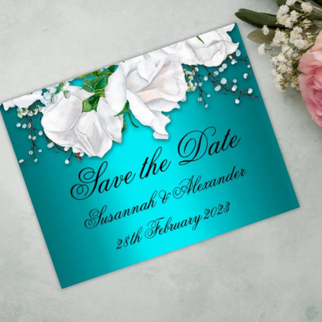Elegante Aqua und White Rose Bouquet Save the Date Ankündigungspostkarte (Von Creator hochgeladen)