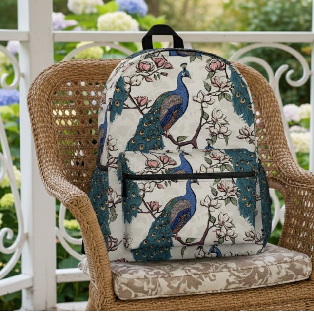 Elegante Aquamarine Friedenscks & Magnolia Blume E Bedruckter Rucksack (Chic Blue & Teal Peacock in Magnolia Tree with Flowers on Ivory. Elegant Floral Pattern for Her)
