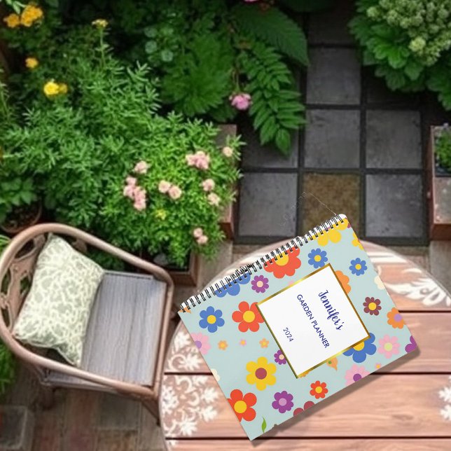 Elegante Aquarellfarben-Blume zeichnen den persönl Planer (Elegant watercolor flowers pattern personal garden planner. Planner of all your garden jobs.)