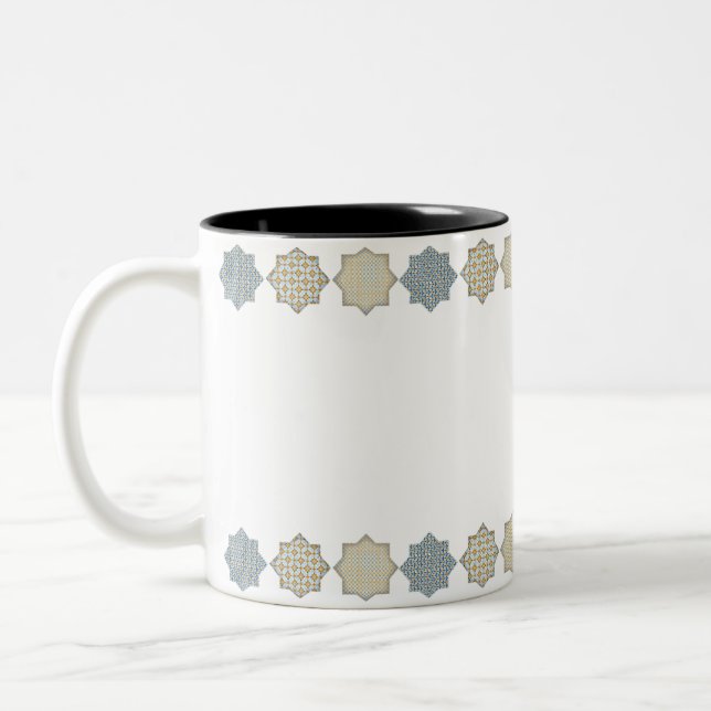 Elegante Arabesque Tile Pattern Tasse" Zweifarbige Tasse (Links)