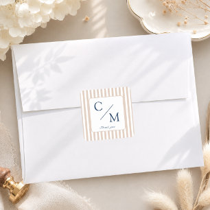 Elegante Beige Braun Streifen Monogramm Hochzeit  Quadratischer Aufkleber