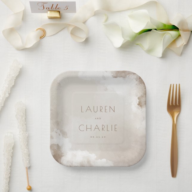 Elegante Beige-Cloud-Wasserfarbe Pappteller (Hochzeit)