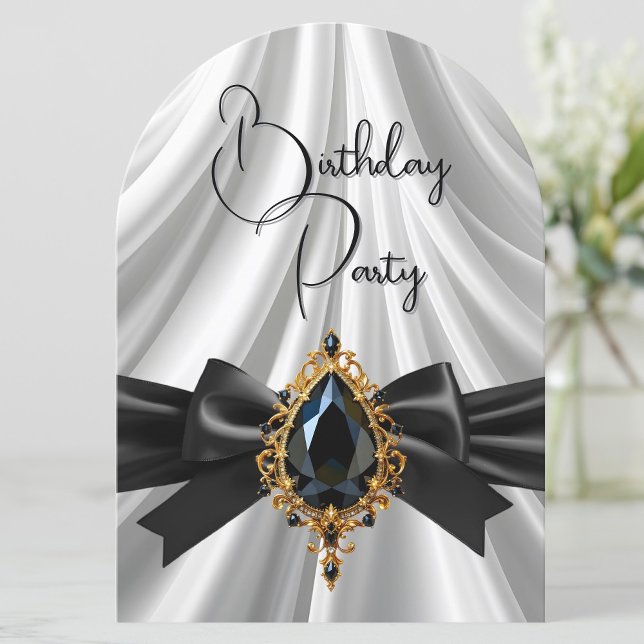 Elegante Birthday White Gold Black Jewel Bow Einladung (Von Creator hochgeladen)