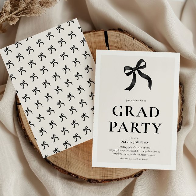 Elegante Black Bow Graduation Party Einladung (Von Creator hochgeladen)