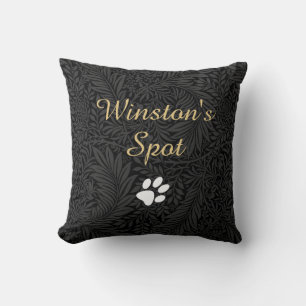 Elegante Black Floral Gold Script Name Kissen