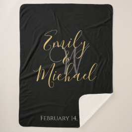 Elegante Black-Gold-Script Monogram-Hochzeit Sherpadecke