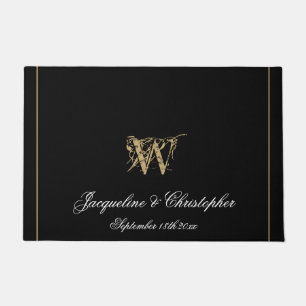 Elegante Black Monogram Names Newlyweds Wedding Fußmatte