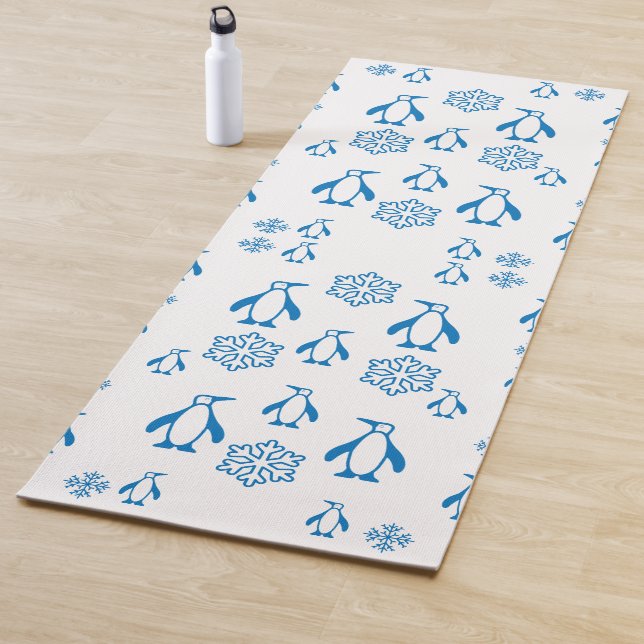 Elegante blaue Pinguine mit Schneeflocken Yogamatte (Beispiel)