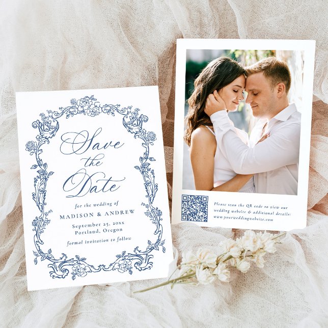 Elegante blaue viktorianische Blumen-QR-Code-Hochz Save The Date (Von Creator hochgeladen)