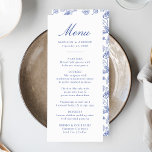 Elegante Blue Chinoiserie Viktorianische Hochzeit Menükarte<br><div class="desc">Erleben Sie ein atemberaubendes kulinarisches Erlebnis mit unserer eleganten Blue Chinoiserie Blumenkarte. Dieses Menü mit eleganter blauer Kalligraphie auf einem knalligen, weißen Hintergrund ermöglicht es Paaren, ihren Namen, ihr Hochzeitsdatum und personalisierte Menüangebote hinzuzufügen. Die Rückseite zeigt ein wunderschönes Blau-Weiß-Chinoiserie-Blumenmuster und verleiht Ihrem Empfang eine zeitlose und raffinierte Touch. Ideal, um...</div>
