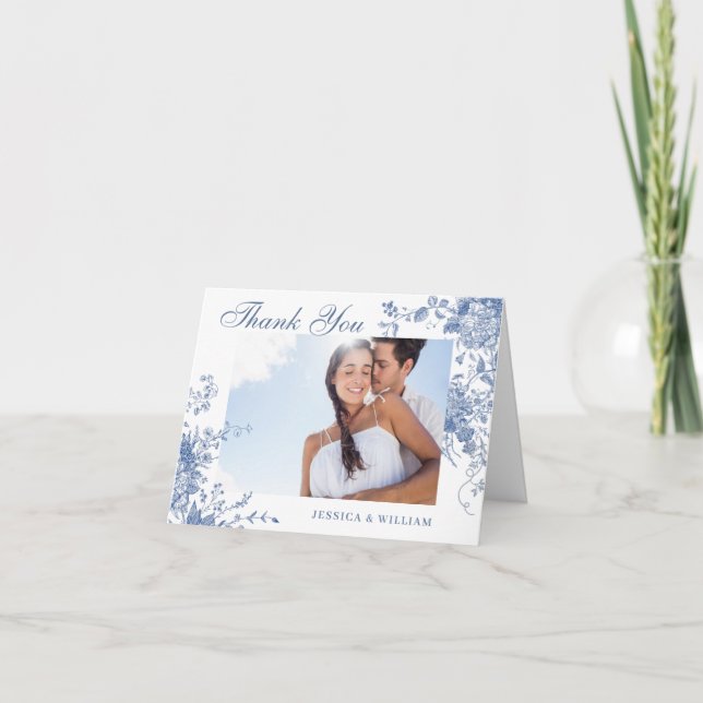 Elegante Blue French Garden Blume Hochzeit Foto Dankeskarte (Vorderseite)