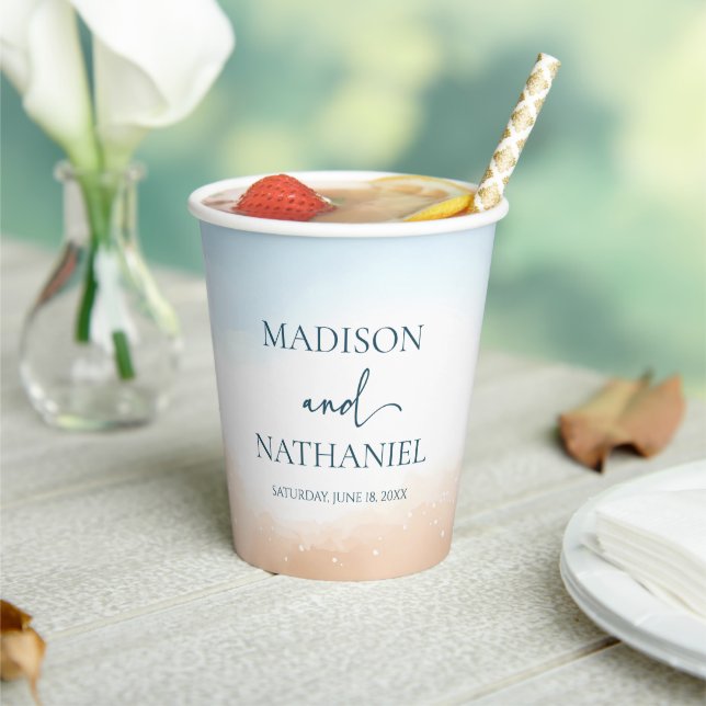 Elegante Blue Ocean Beach Shore Sand Wedding Pappbecher (In Situ)