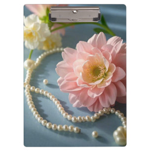 Elegante Blume und Perlen Klemmbrett