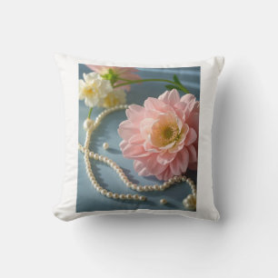 Elegante Blumen und Perlen Kissen