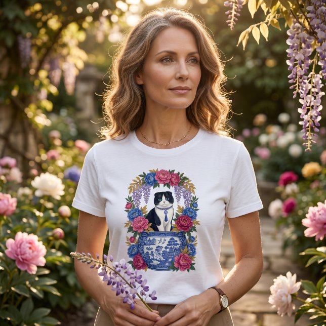 Elegante Blumenkatze T-Shirt (Von Creator hochgeladen)