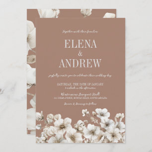Elegante Blumenmocha Brown und White Wedding Einladung
