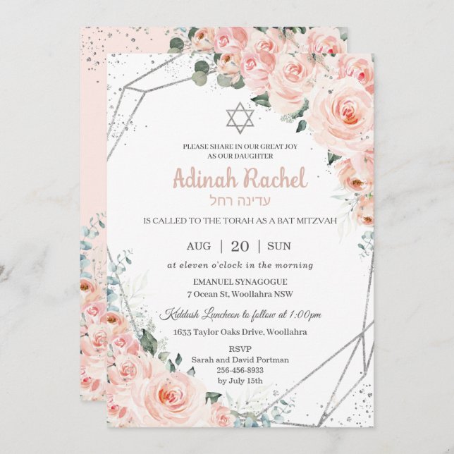 Elegante Blush Floral Rose Silver Bat Mitzvah Einladung (Vorne/Hinten)
