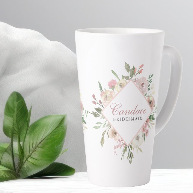 Elegante Blush Pink Peony Floral Custom Bridesmaid Milchtasse (Von Creator hochgeladen)