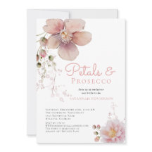 Elegante Blütenblätter und Prosecco-Brautparty