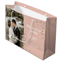 Elegante Bohemische Hochzeit in Weiß und Braun