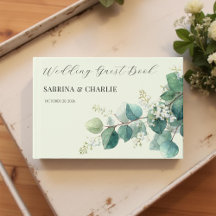Elegante Boho-Hochzeit in Salbeigrün mit Eukalyptu