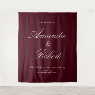 Elegante bordeauxrote Hochzeitskulisse im Old-Mone Wandteppich