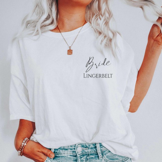 Elegante Braut Niedlich sein oder Junggeselinnen-A T-Shirt (Von Creator hochgeladen)