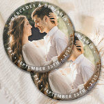 Elegante Bride Groom Modernes Foto Datum Hochzeit Magnet<br><div class="desc">Fügen Sie Ihre Hochzeit mit diesen modernen und einfachen, kundenspezifischen Foto Magneten die Touch der Fertigstellung hinzu. Perfekt als Gastgeschenke Hochzeit für alle Ihre Gäste . Passen Sie diese Hochzeitsmagnete mit Ihrem Lieblings-Verlobung-Foto, neuvermähltem Foto an und personalisieren Sie sie mit Namen und Datum. In unserer Hochzeitskollektion finden Sie passende Gastgeschenke...</div>