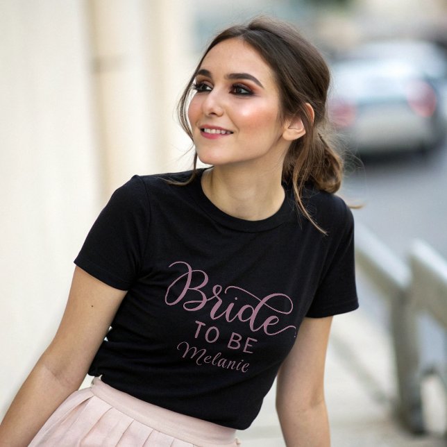 Elegante Bride zu moderner, angepasster Schreibsch T-Shirt (Von Creator hochgeladen)