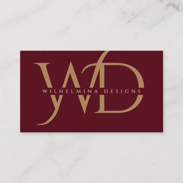 Elegante Burgund Gold Monogram Luxury Typografie Visitenkarte (Vorderseite)