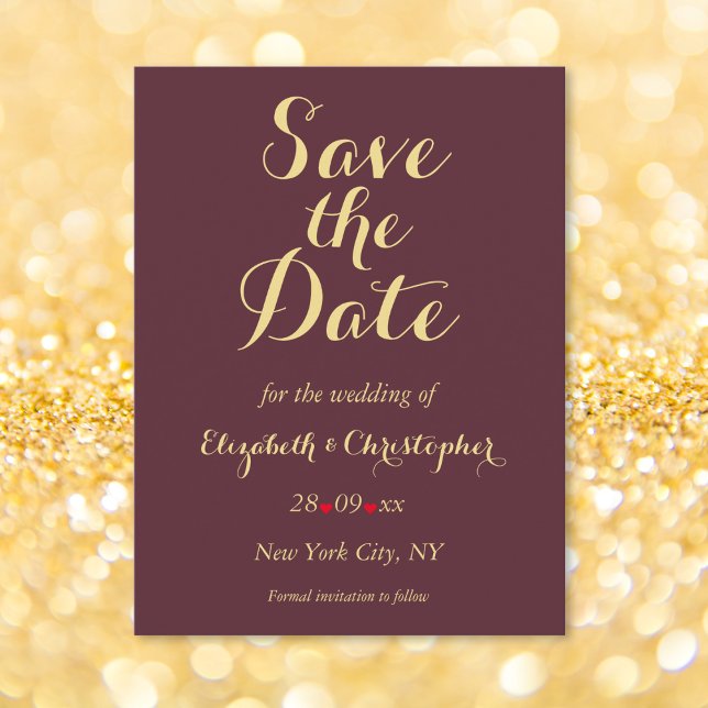 Elegante Burgundy Imitate Gold Wedding Save the Da Postkarte (Elegant Burgundy Faux Gold Wedding Save the Date Postcard)