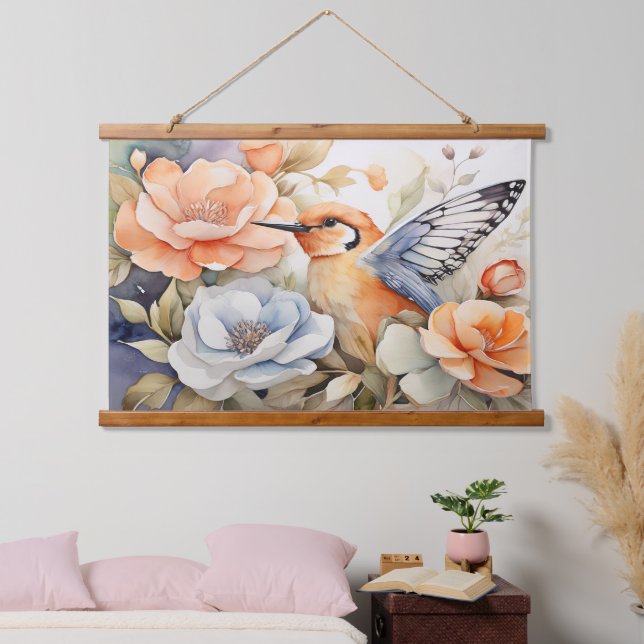 Elegante Butterfly Winged Bird und Blooms Art Wandteppich Mit Holzrahmen (Schlafzimmer)