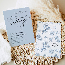 Elegante Calligraphy Dusty Blue Monogram Wedding Einladung