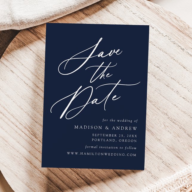Elegante Calligraphy Navy Hochzeit Save The Date (Von Creator hochgeladen)