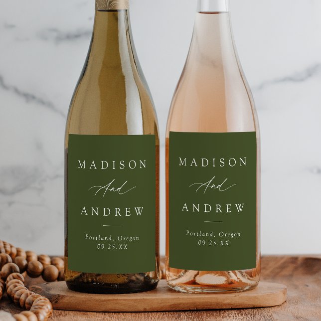 Elegante Calligraphy Olive Green Wedding Weinetikett (Von Creator hochgeladen)