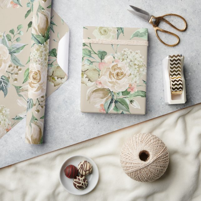 Elegante Champagner Cream Botanische Hochzeit mit  Geschenkpapier (Kunsthandwerk)