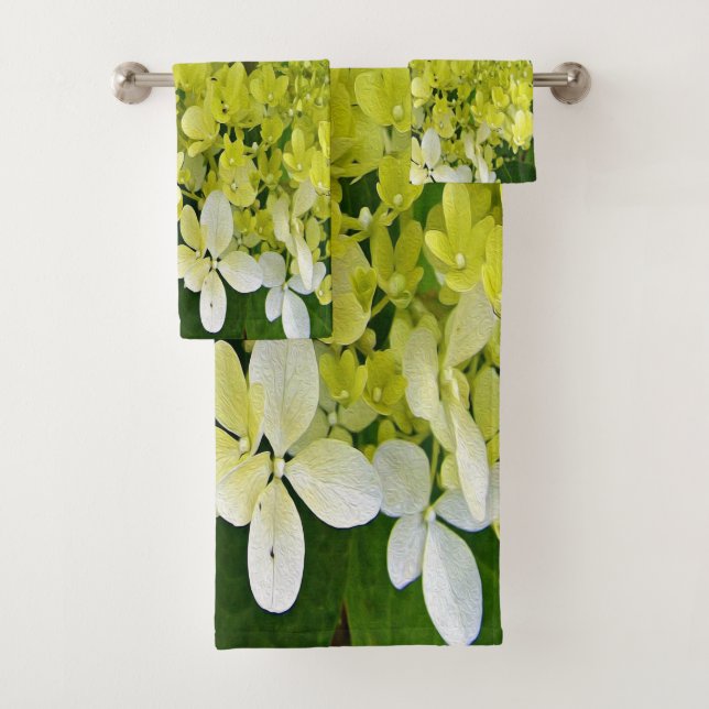 Elegante Chartreuse Green Limelight Hydrangea Badhandtuch Set (Insitu)