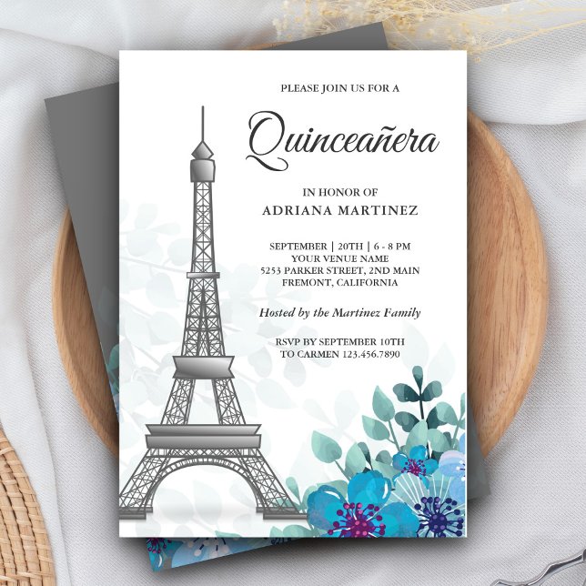 Elegante Chic Blue Floral Eiffel Tower Quinceanera Einladung (Von Creator hochgeladen)