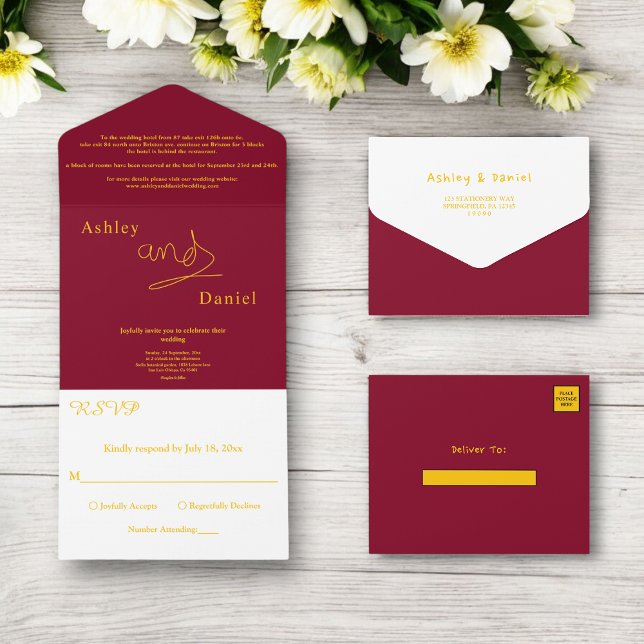 Elegante Chic Burgundy und Gold Calligraphy Weddin All In One Einladung (Von Creator hochgeladen)