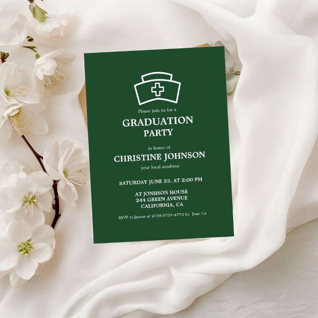Elegante Chic Typografy Nurse Graduation Party Einladung (Von Creator hochgeladen)