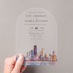 Elegante Chicago Skyline Aquarell Hochzeitsbogen Acryleinladungen