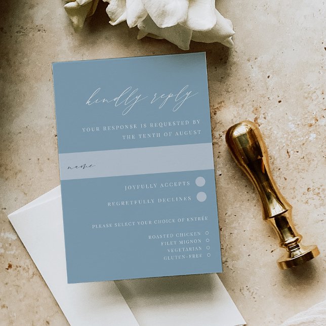 Elegante Coastal Blue Wedding Meal Choice RSVP Karte (Von Creator hochgeladen)