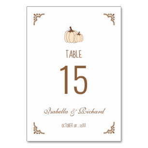 Elegante Creamy Pumpkins Hochzeit im Herbst Table  Tischnummer