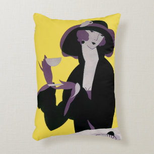 Elegante Dame aus der Vergangenheit beim Nachmitta Dekokissen