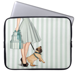 Elegante Dame und Mops Laptopschutzhülle